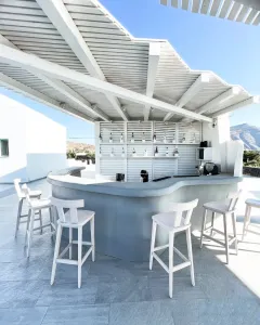 Santa Irina Luxury Suites Santorini - A Haven of Elegance and Serenity