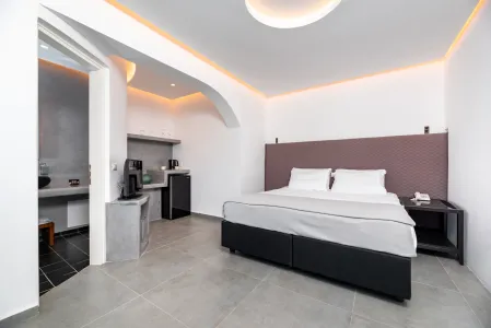 Services & Facilities at Santa Irina Luxury Suites Santorini