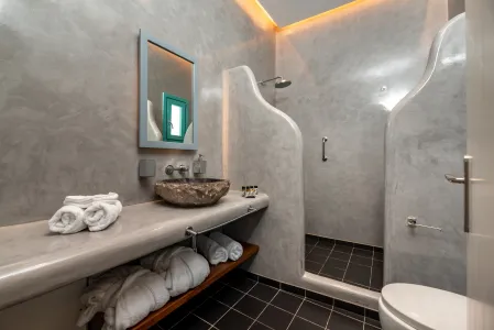 Services & Facilities at Santa Irina Luxury Suites Santorini