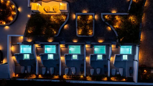 Santa Irina Luxury Suites Santorini - A Haven of Elegance and Serenity